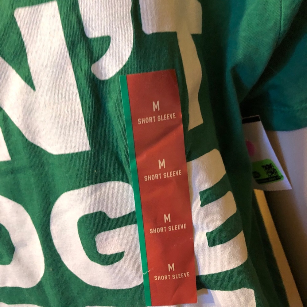 Santa Don’t judge me T shirt medium - Picture 2 of 2